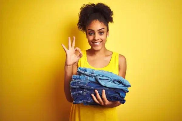 Girl Giving Thumbs Up 600X400